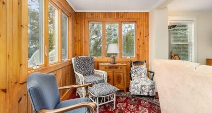 Walk To Good Harbor, OCEAN VIEWS, Open All Year!