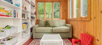 Walk To Good Harbor, OCEAN VIEWS, Open All Year!