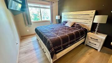 3 chambres, bureau, Wi-Fi, draps fournis