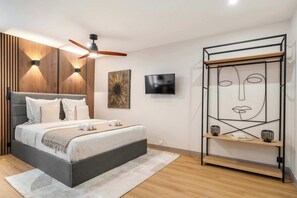 Iron/ironing board, travel cot, bed sheets