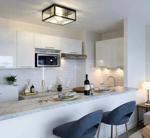 Fridge, microwave, stovetop, dishwasher