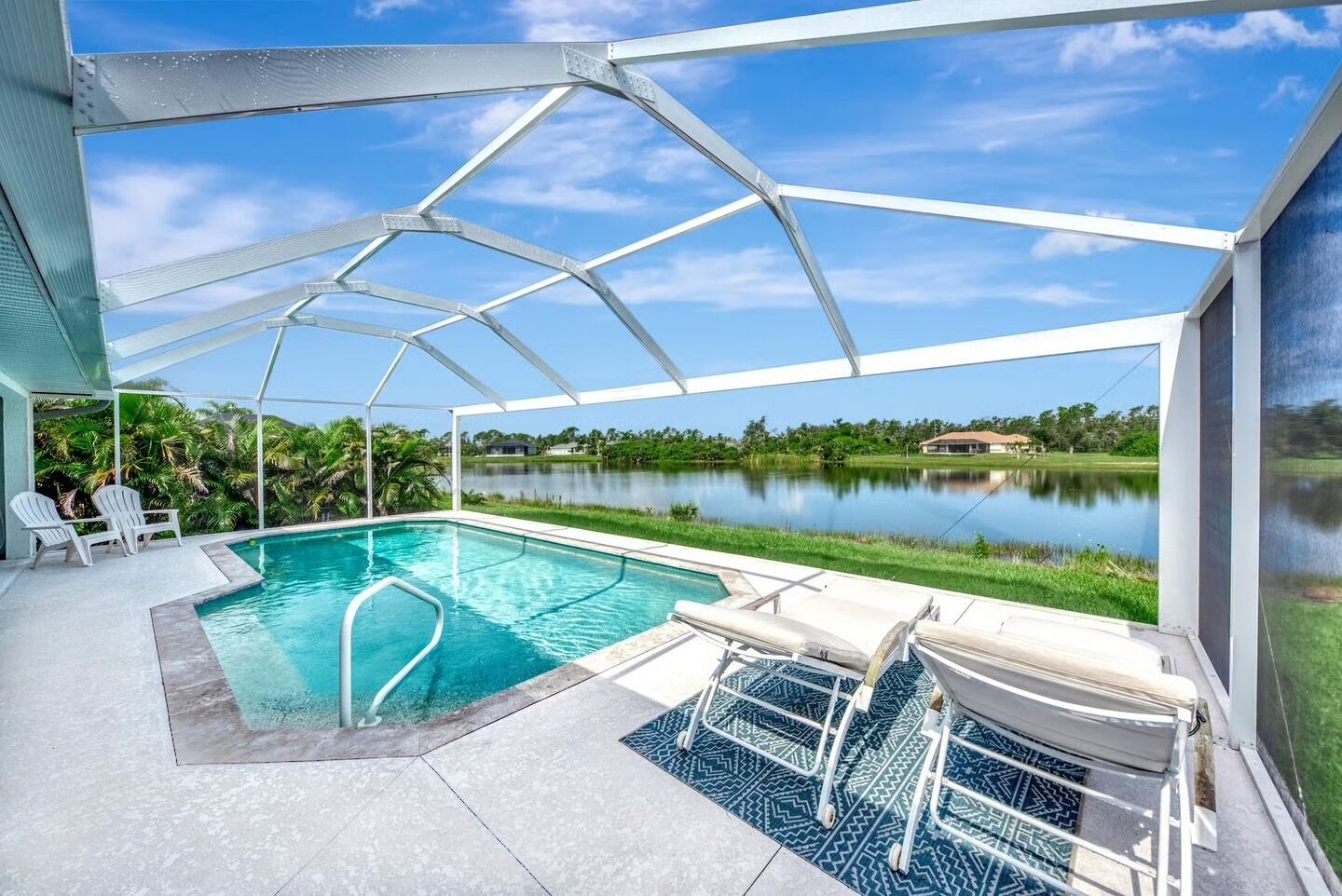 Piscine extérieure, piscine chauffée