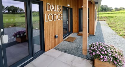 Dale's Lodge