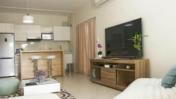 Apartemen | 2 kamar tidur, setrika/meja setrika, Wi-Fi gratis, dan seprai linen