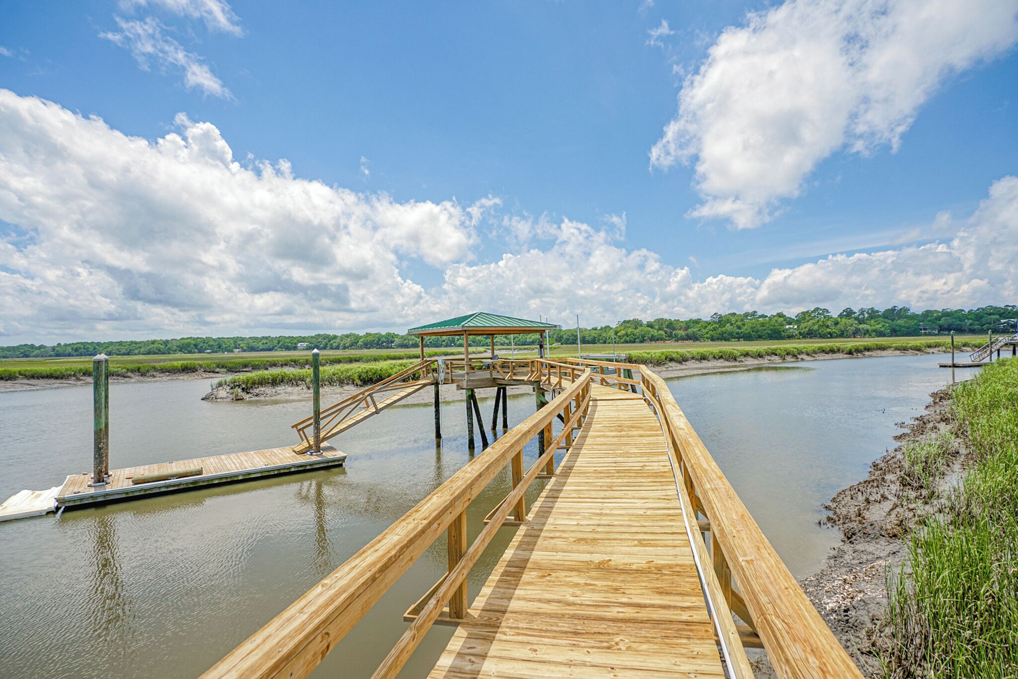Secluded Retreat - Private Dock with Four Bedrooms - Sleeps 8