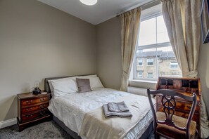 6 bedrooms, free WiFi