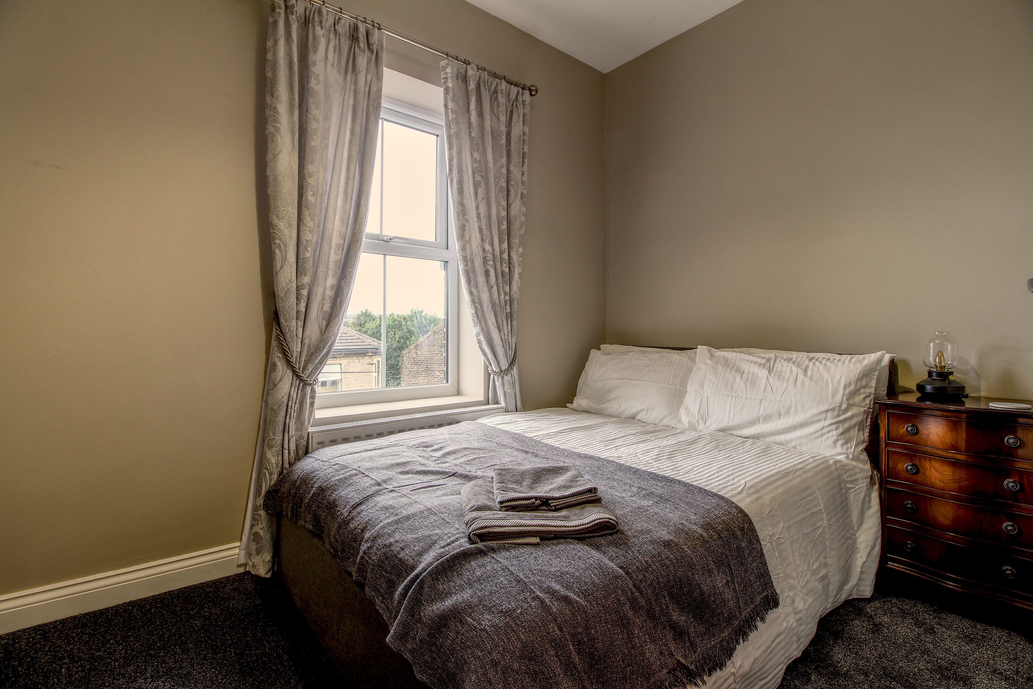 6 bedrooms, free WiFi