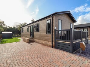 Exterior - Lodge 47 (Ipswich)