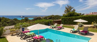 Villa Paradis by Villa Plus