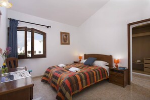 3 chambres, Wi-Fi, draps fournis