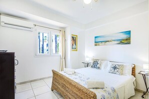 4 bedrooms, WiFi, bed sheets - Villa Garofani by Villa Plus (Caucana-finaiti-casuzze-finaiti Nord)