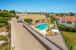 Pool - Villa Neptuno Sol by Villa Plus (Albufeira)