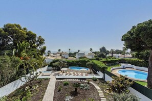 Pool - Villa Sawadi by Villa Plus (Praia do Carvoeiro)