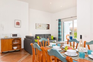 Dining - Villa Torrenova by Villa Plus (Alayor)