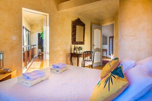 3 habitaciones, tabla de planchar con plancha y wifi gratis