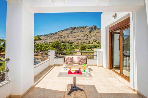 Villa Maya by Villa Plus