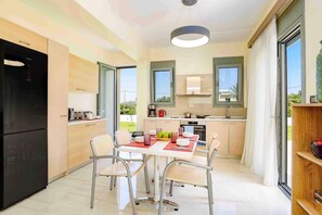 Microwave, dishwasher, coffee/tea maker - Villa Paleos Aegean by Villa Plus (Ialysos)