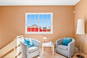 Interior - Villa Atenas by Villa Plus (Adeje)