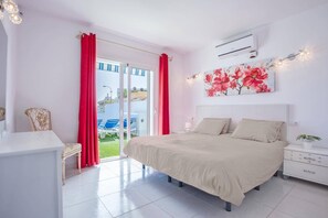 5 Schlafzimmer, Bügeleisen/Bügelbrett, kostenloses WLAN, Bettwäsche