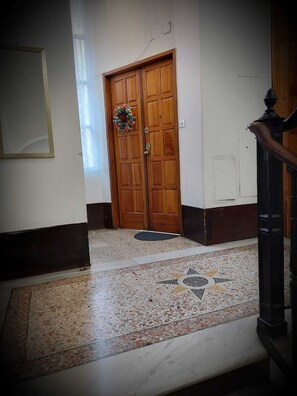 Interior - Apartment Rome 18<br>Via Nazionale 18, ROME ITALY (Roma)