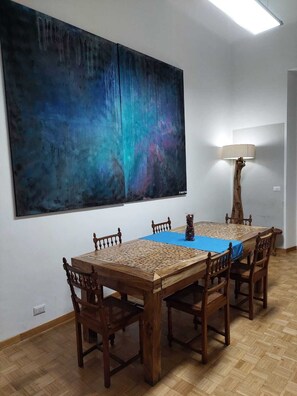Dining - Apartment Rome 18<br>Via Nazionale 18, ROME ITALY (Roma)