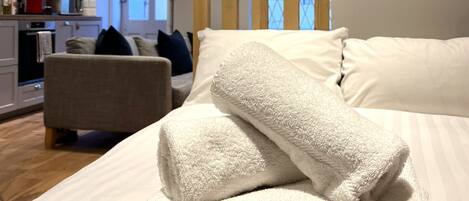 Classic Studio, Private Bathroom