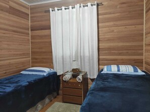 2 quartos, Wi-Fi de cortesia, roupa de cama