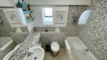 LĂ€genhet City - privat badrum | Badrum