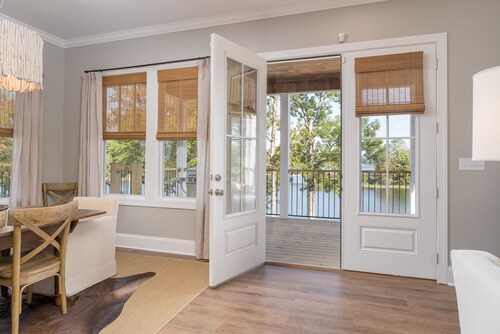 Lake Tuscaloosa Getaway! Perfect for Football Weekends!