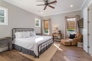 3 chambres, fer et planche à repasser, accès au Wi-Fi (inclus)