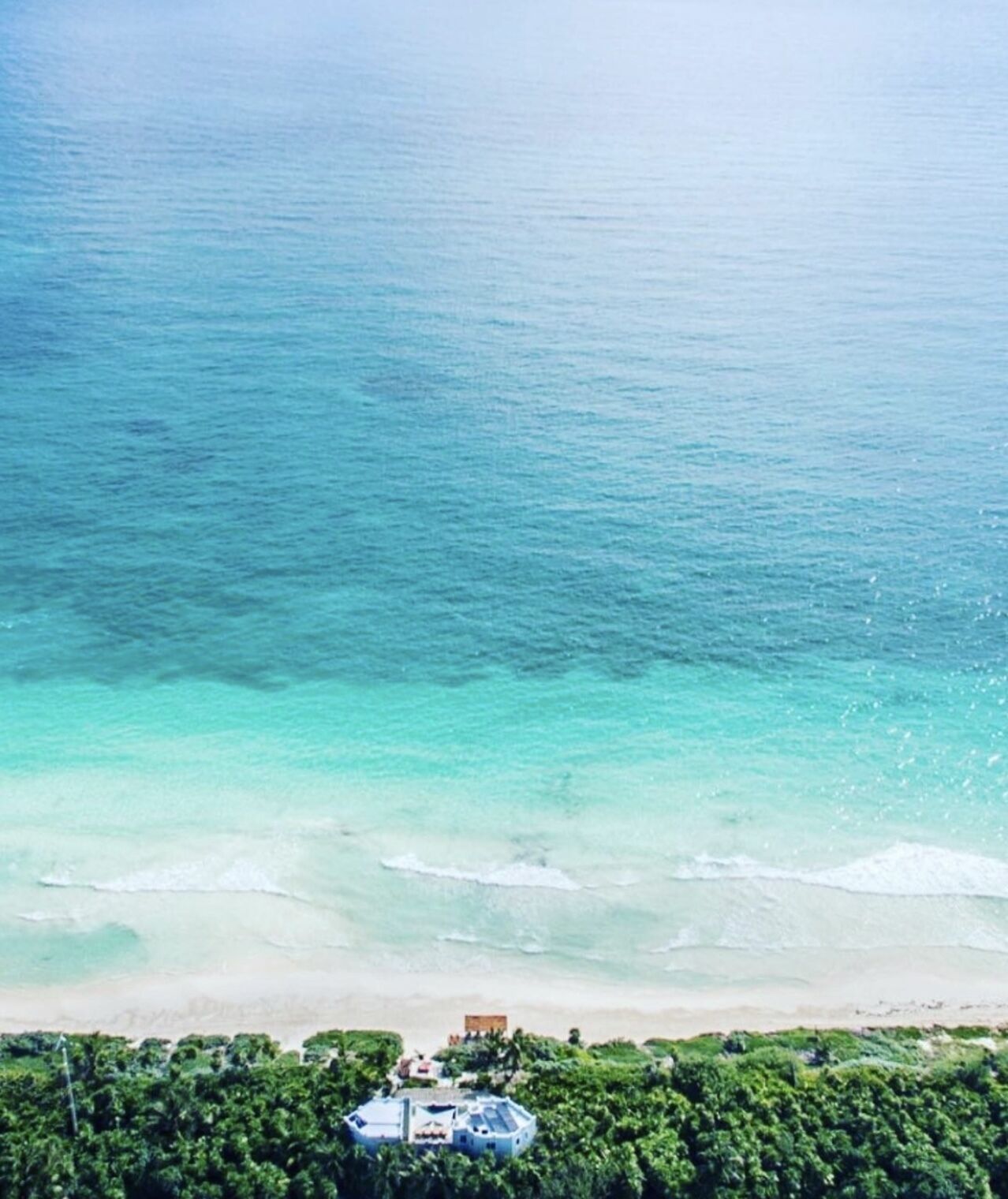 Liegestühle, Strandtücher