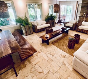 Interior - TULUM Beachfront 20min from hotel zone <br>Housekeeping - amazing food (Tulum)