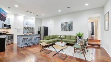 Smart TV, books, offices