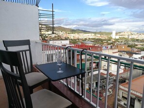 Property grounds - Super Views Finestrelles Attic Entire Apartment (Barcelona)
