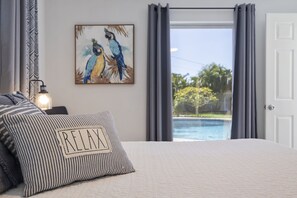 4 bedrooms, iron/ironing board, travel crib, free WiFi - Coastal Pool Home – Heated Pool, Outdoor Lounge, Beach Gear & Short Drive to IRB (Seminole)