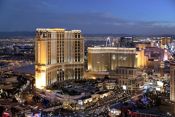 The Venetian Prestige Club Lounge