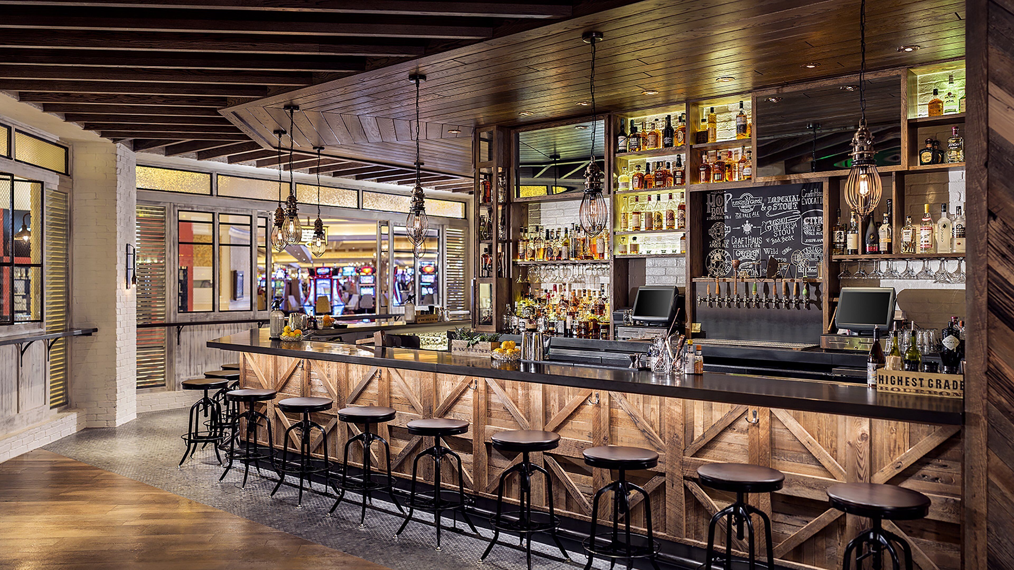 9 bars/lounges, 2 poolside bars