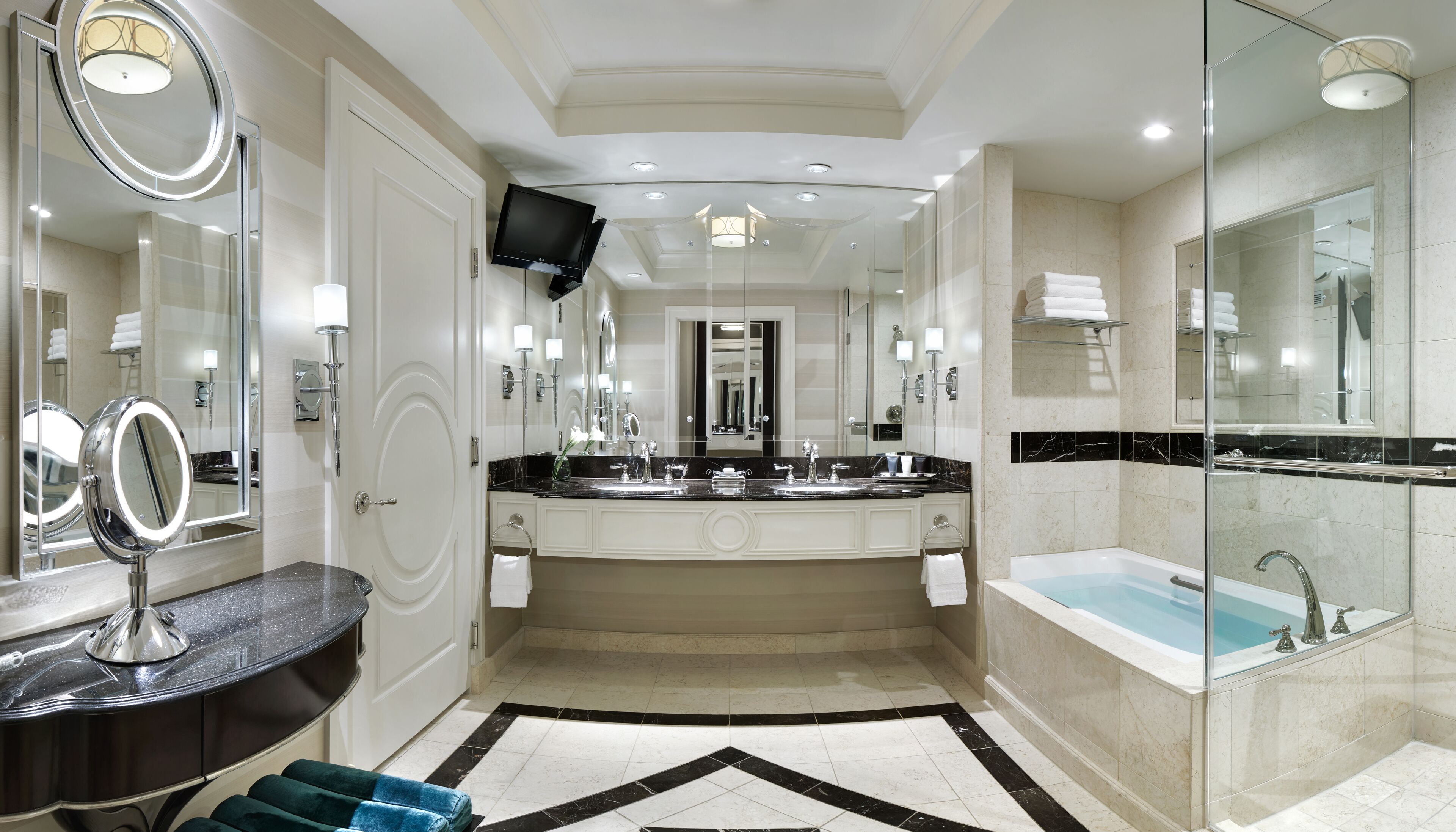 separate bathtub and shower, deep-soaking bathtub, free toiletries