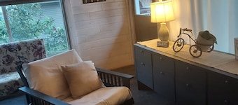 Enjoy a clean,quiet,comfortable place in the woods all to yourself.