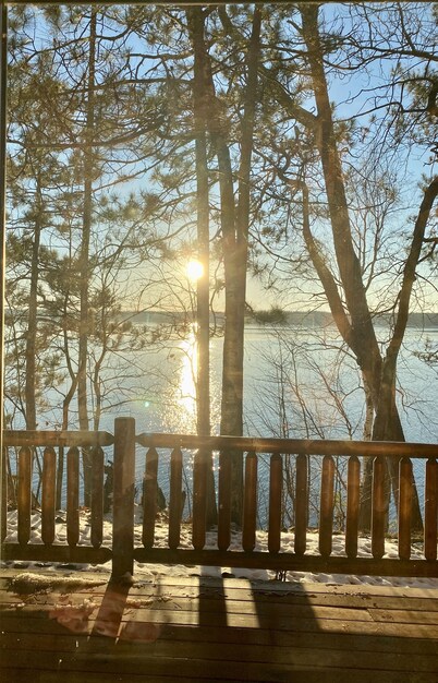 Hayward, Round Lake Retreat! Private dock, 3 kayaks, beautifully maintained!  