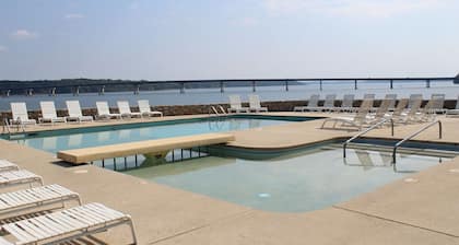 Quality Inn - On The Lake Clarksville-Boydton