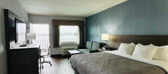 Quality Inn - On The Lake Clarksville-Boydton 