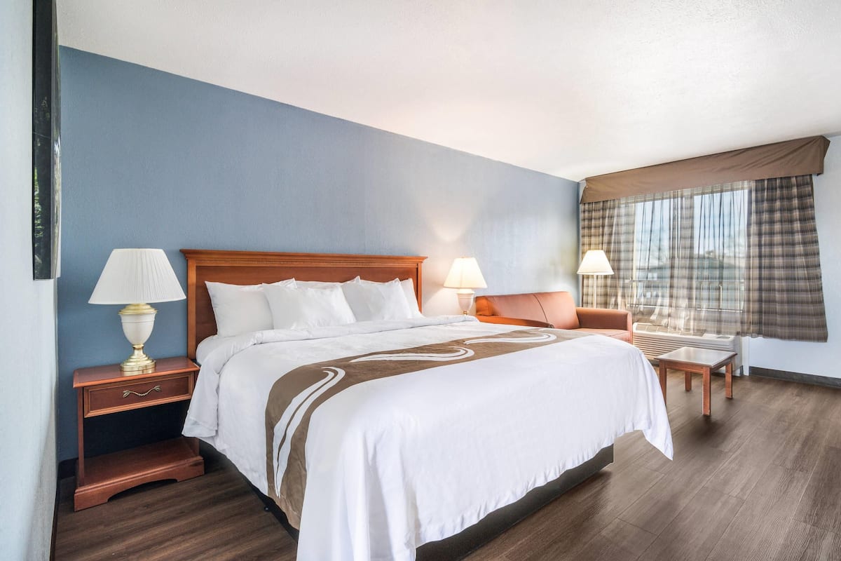 Down comforters, blackout drapes, iron/ironing board, free WiFi