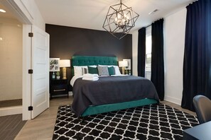 4 bedrooms, desk, iron/ironing board, WiFi