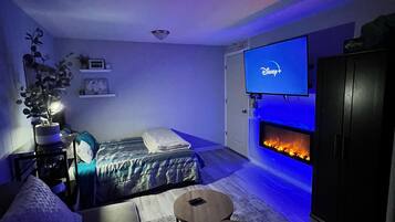 1 Schlafzimmer, Schreibtisch, Bügeleisen/Bügelbrett, kostenloses WLAN