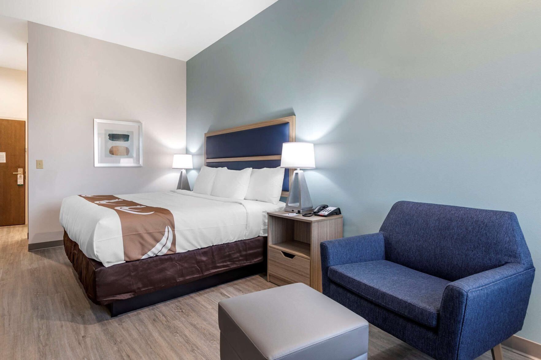 Desk, iron/ironing board, free WiFi, bed sheets