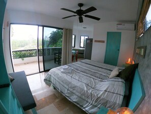 واي فاي مجانًا وملاءات أسرّة