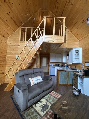 Smart TV, fireplace - Treehouse/cabin with an amazing view of Mount Magazine (Paris)