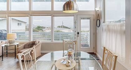 Dog-Friendly Beach House w/ Spectacular Ocean Views & Easy Access to the Beach