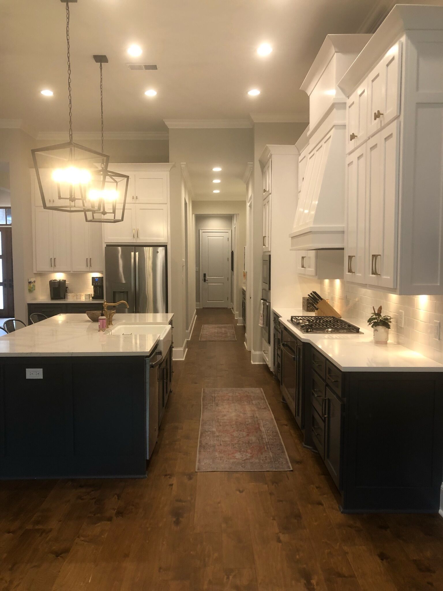 冰箱、微波炉、烤箱、炉灶